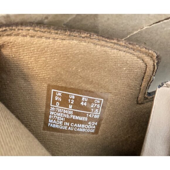 Clarks Charlten Rosa Women's Boots Mushroom Nubuck : 12 B - Medium, NIB - Picture 7 of 16